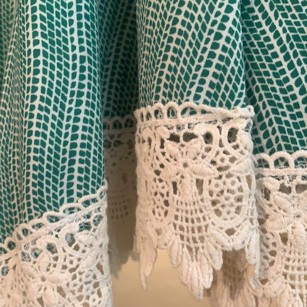 Dress - Picture 3 of 5